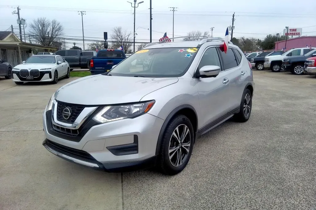 2020 Nissan Rogue S photo 1