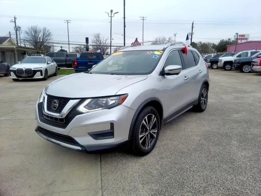 2020 Nissan Rogue S photo 1