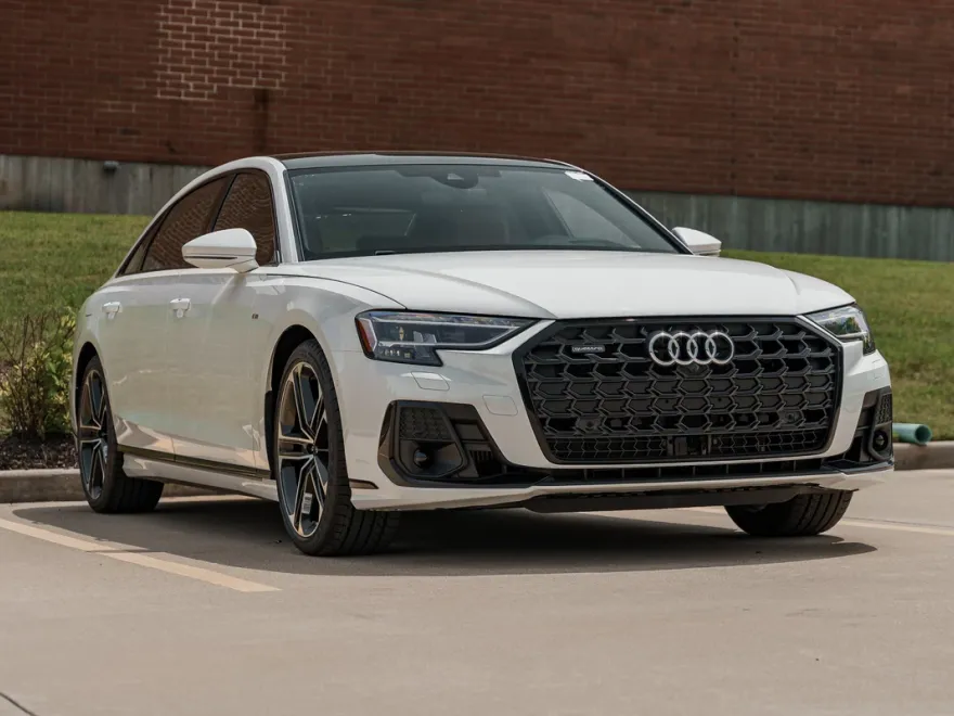 2025 Audi A8 L Quattro photo 1