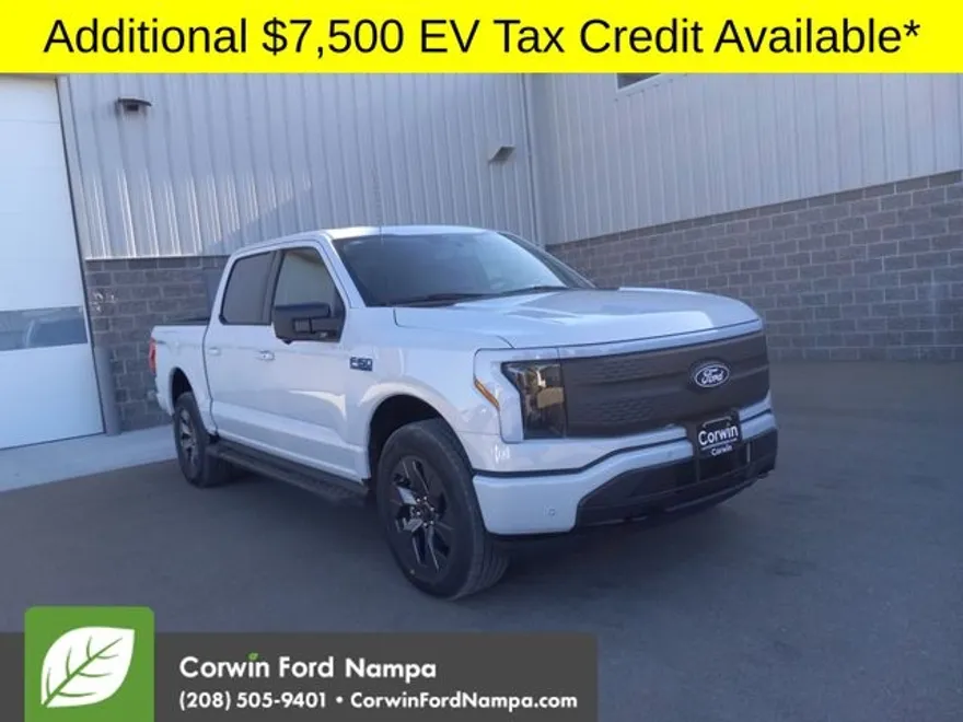 2025 Ford F-150 Lightning photo 1