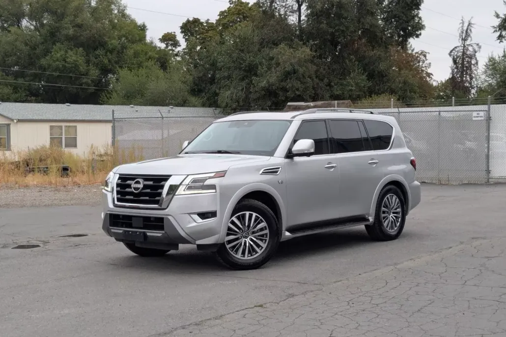 2021 Nissan Armada SL photo 1