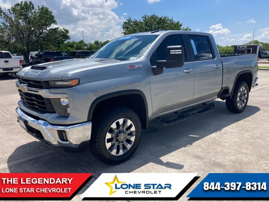 2024 Chevrolet Silverado 2500HD LT photo 1
