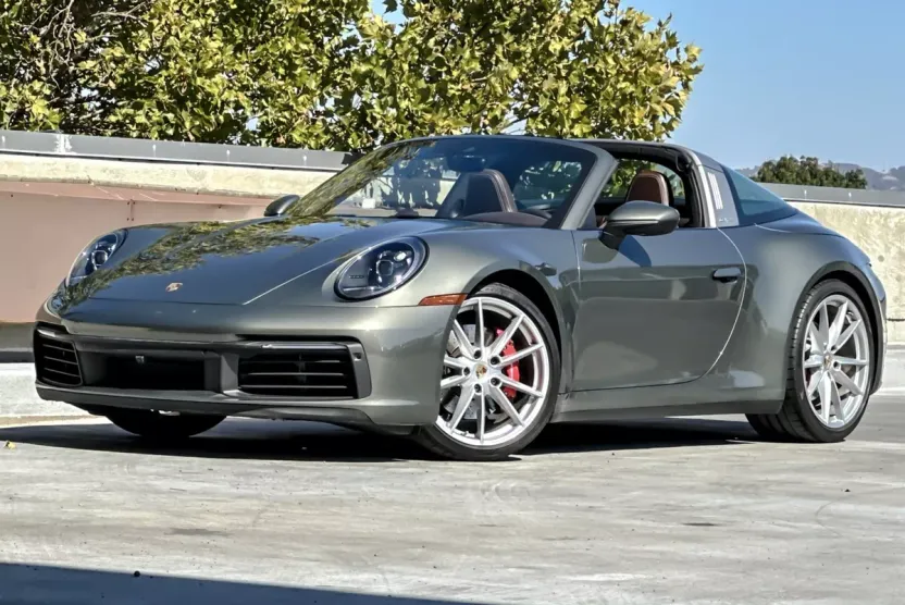 2024 Porsche 911 4S Targa 4 GTS photo 1