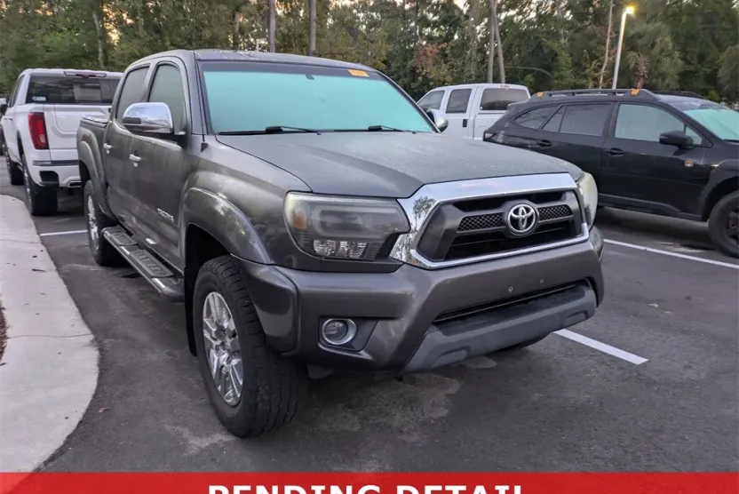 2014 Toyota Tacoma PreRunner photo 1