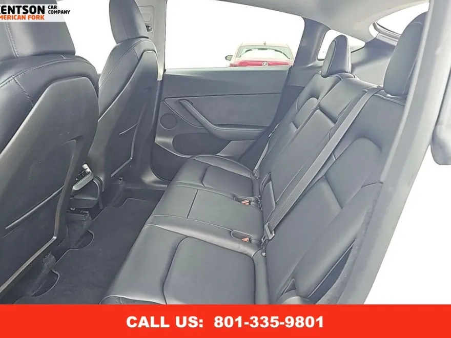2024 Tesla Model Y Long Range photo 1