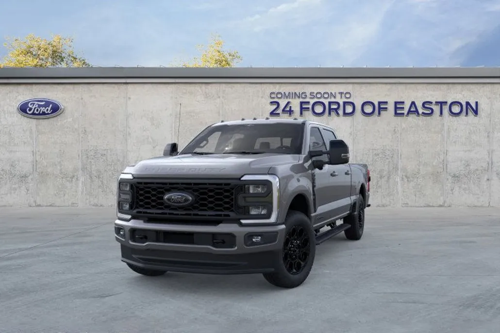2025 Ford F-250 Lariat photo 1