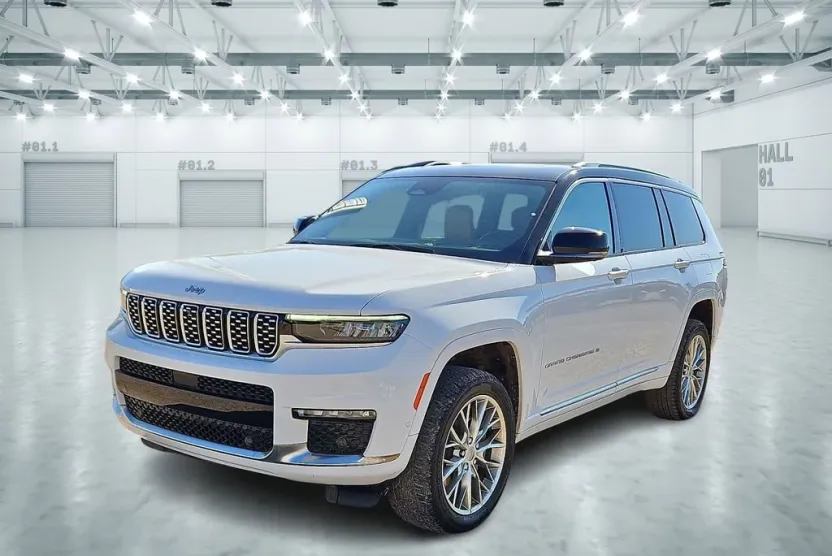 2023 Jeep Grand Cherokee L Summit photo 1