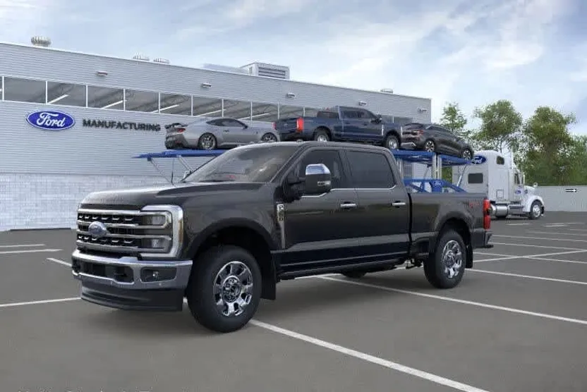 2026 Ford F-350 Lariat photo 1