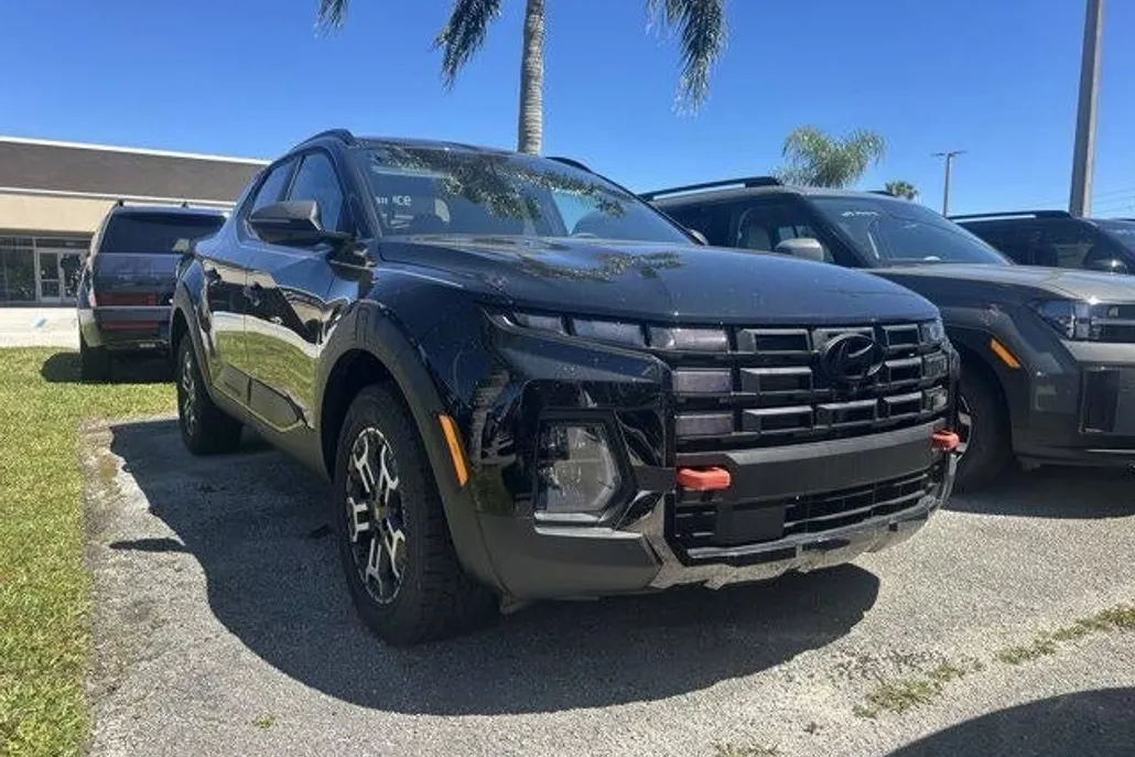 2025 Hyundai Santa Cruz XRT photo 1
