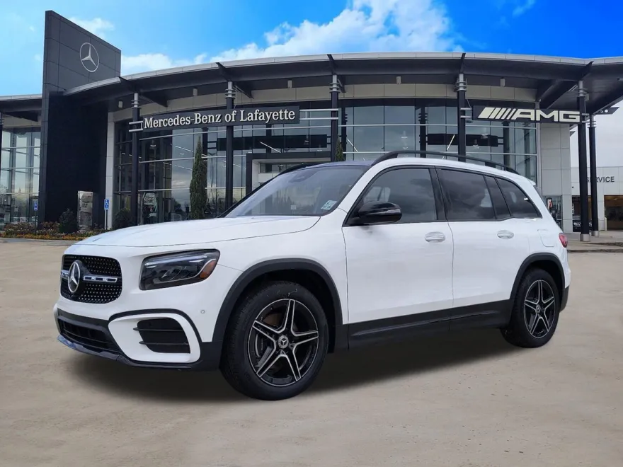 2024 Mercedes Benz GLB 250 4MATIC photo 1