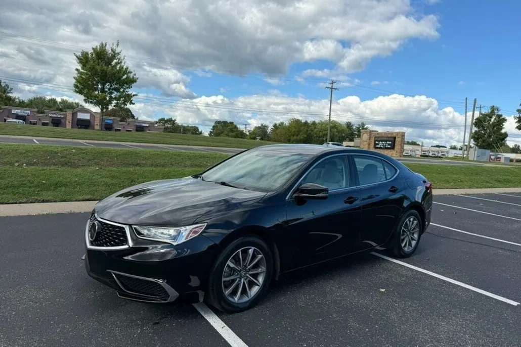 2020 Acura TLX photo 1