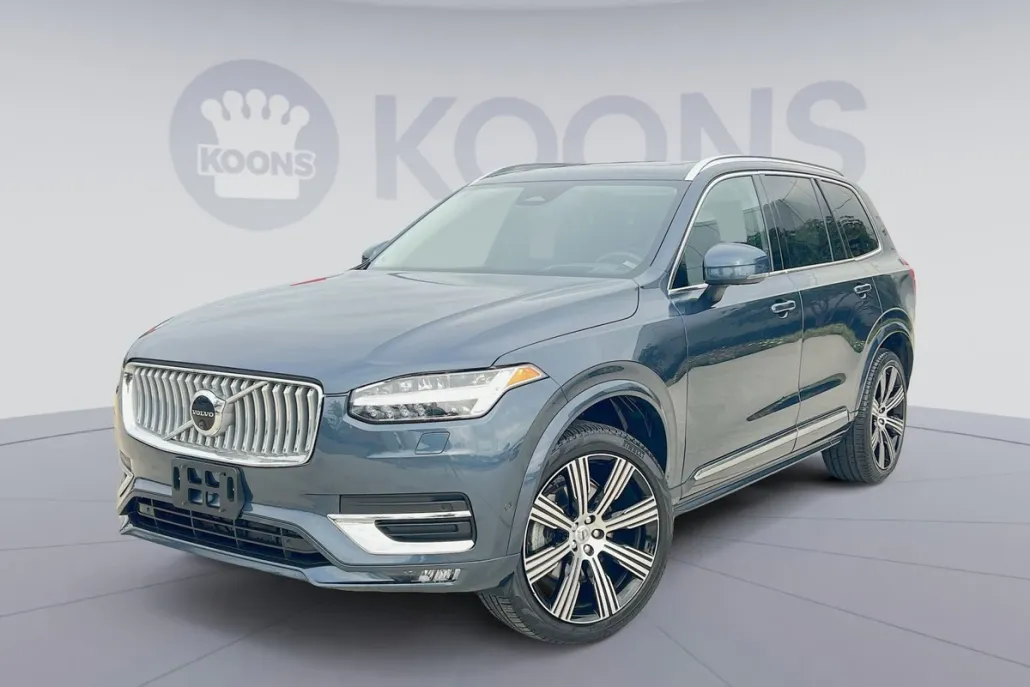 2023 Volvo XC90 Ultimate photo 1