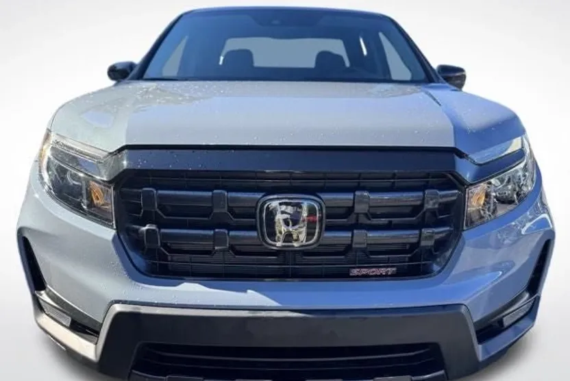2024 Honda Ridgeline Sport photo 1