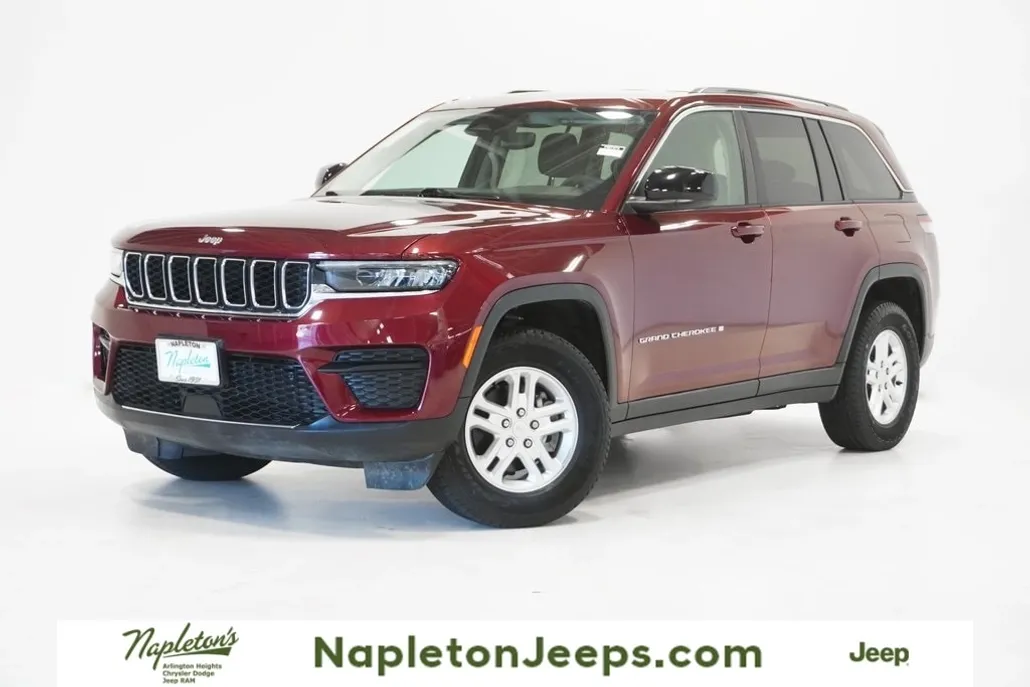 2024 Jeep Grand Cherokee Laredo photo 1