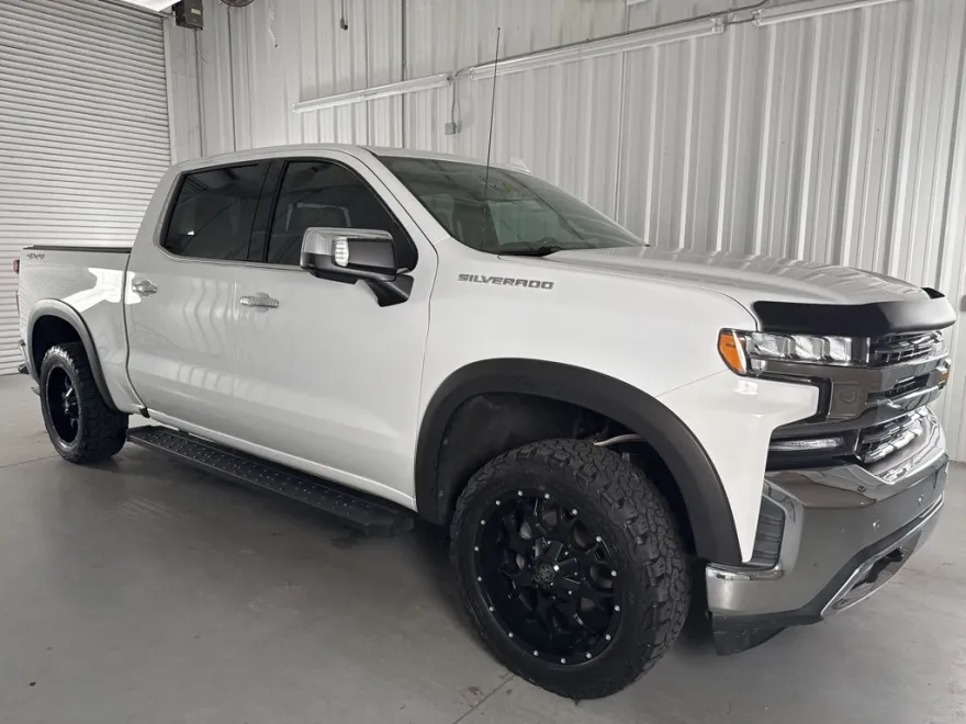 2019 Chevrolet Silverado 1500 LTZ photo 1