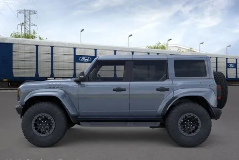 2025 Ford Bronco Raptor photo 3