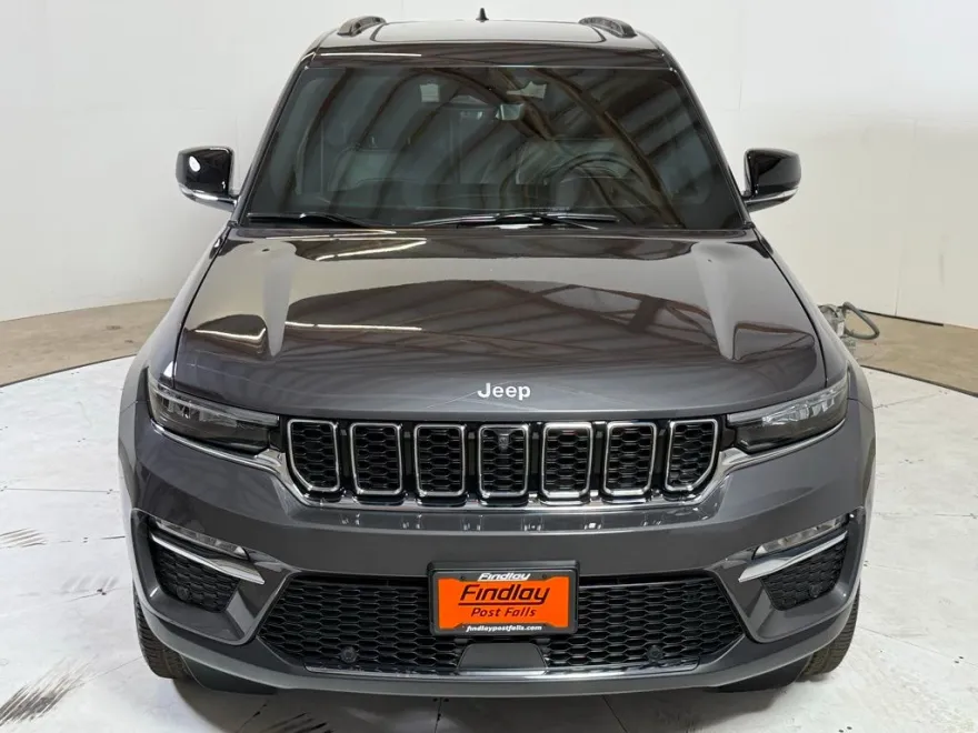 2025 Jeep Grand Cherokee Limited photo 1