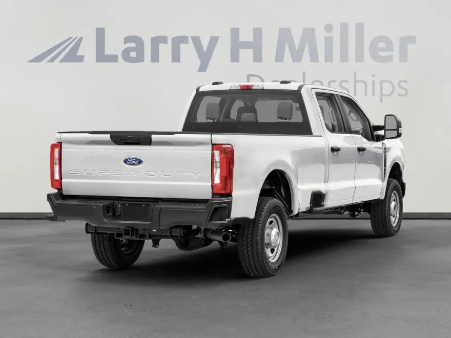 2026 Ford F-350 XLT photo 1