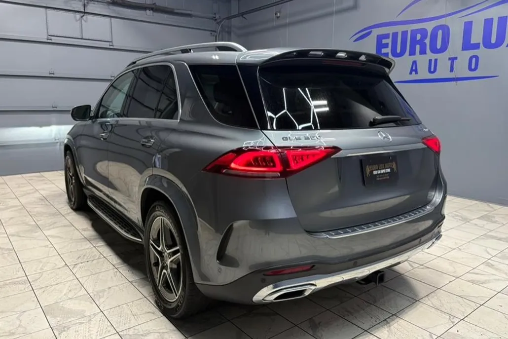 2022 Mercedes Benz GLE 350 4MATIC photo 1