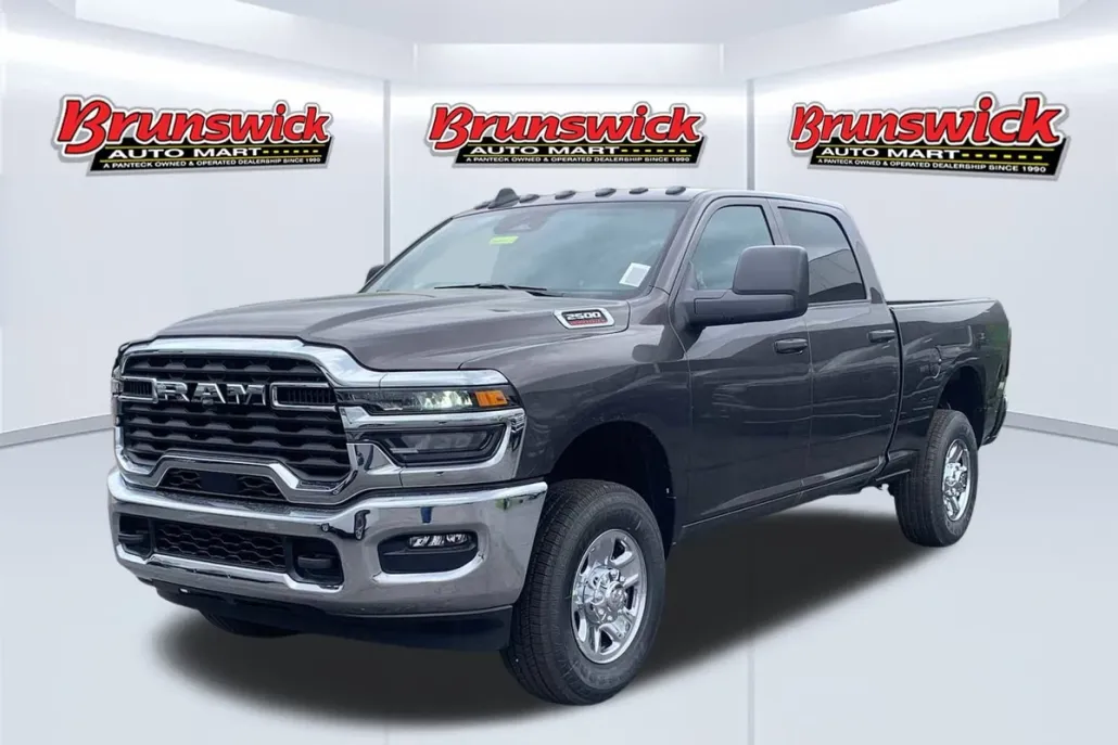 2025 Ram 2500 Tradesman photo 1