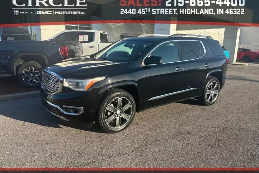 2017 Gmc Acadia Denali photo 1
