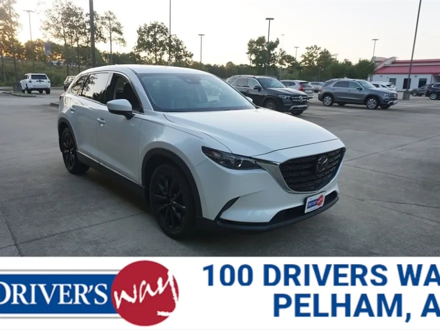 2023 Mazda CX-9 Touring photo 1