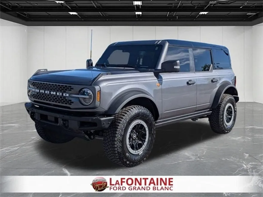 2024 Ford Bronco Badlands photo 1