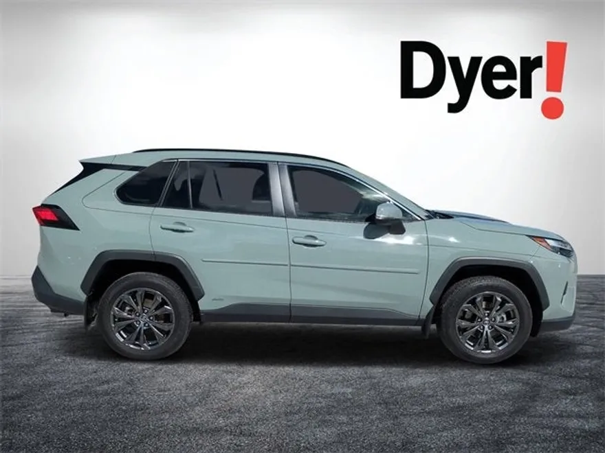 2023 Toyota RAV4 Hybrid XLE Premium photo 1