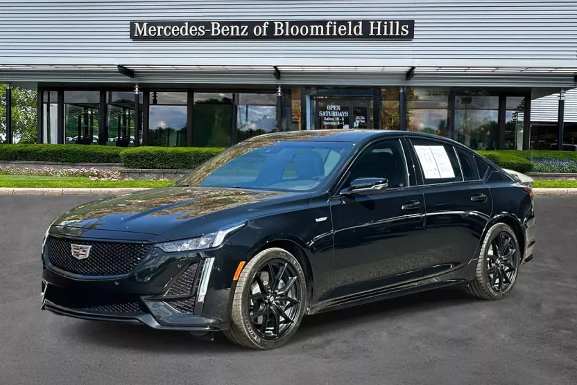2023 Cadillac CT5 V photo 1