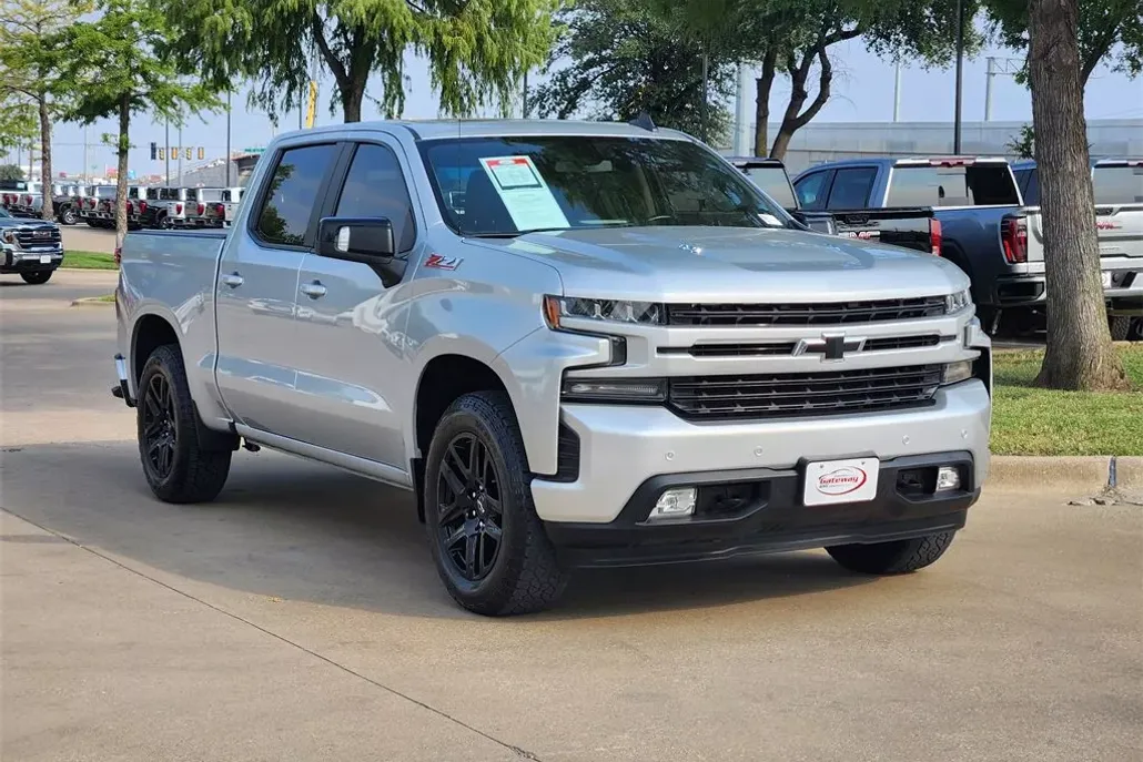 2021 Chevrolet Silverado 1500 RST photo 1
