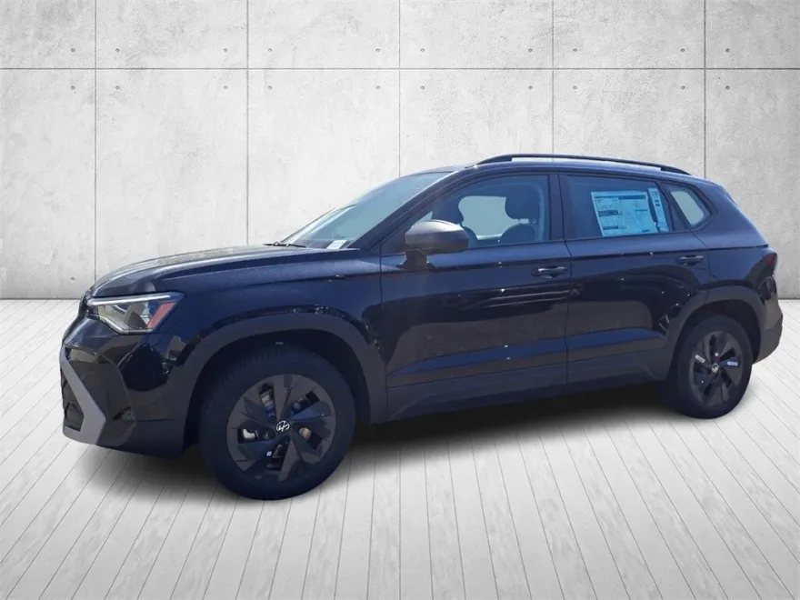 2025 Volkswagen Taos S photo 1