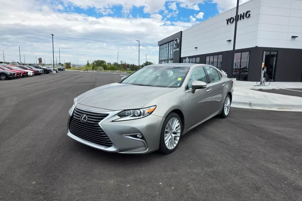 2018 Lexus ES 350 photo 1