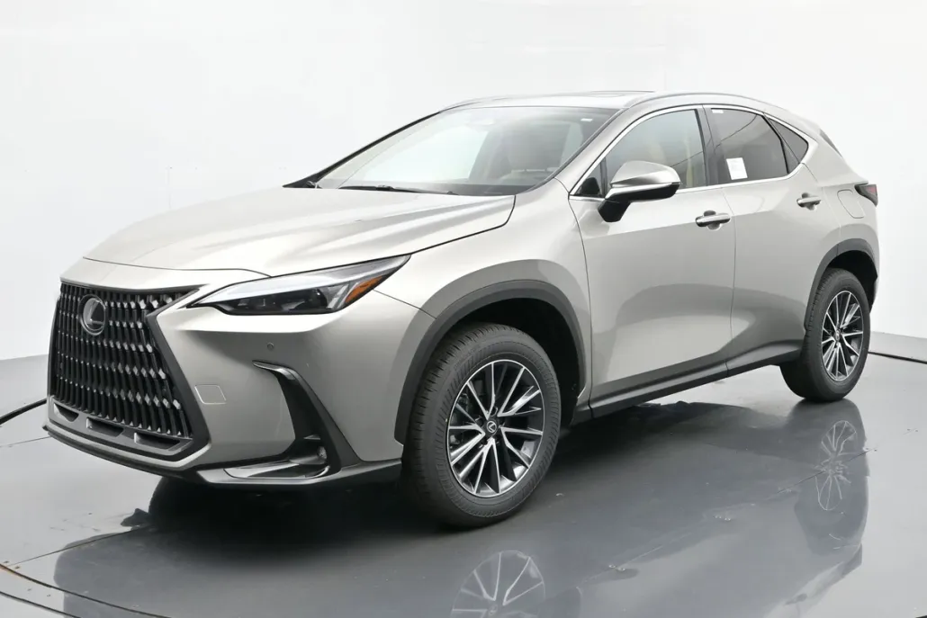 2026 Lexus NX 350 photo 1