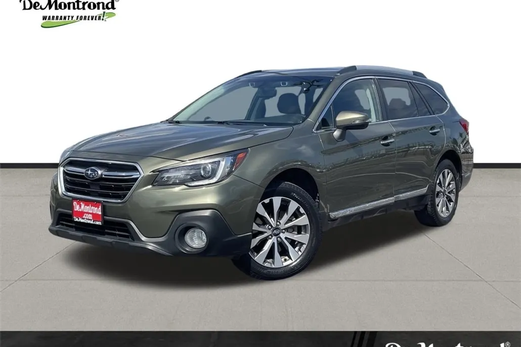 2019 Subaru Outback 2.5i Touring photo 1