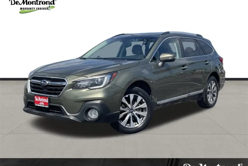 2019 Subaru Outback 2.5i Touring photo 1