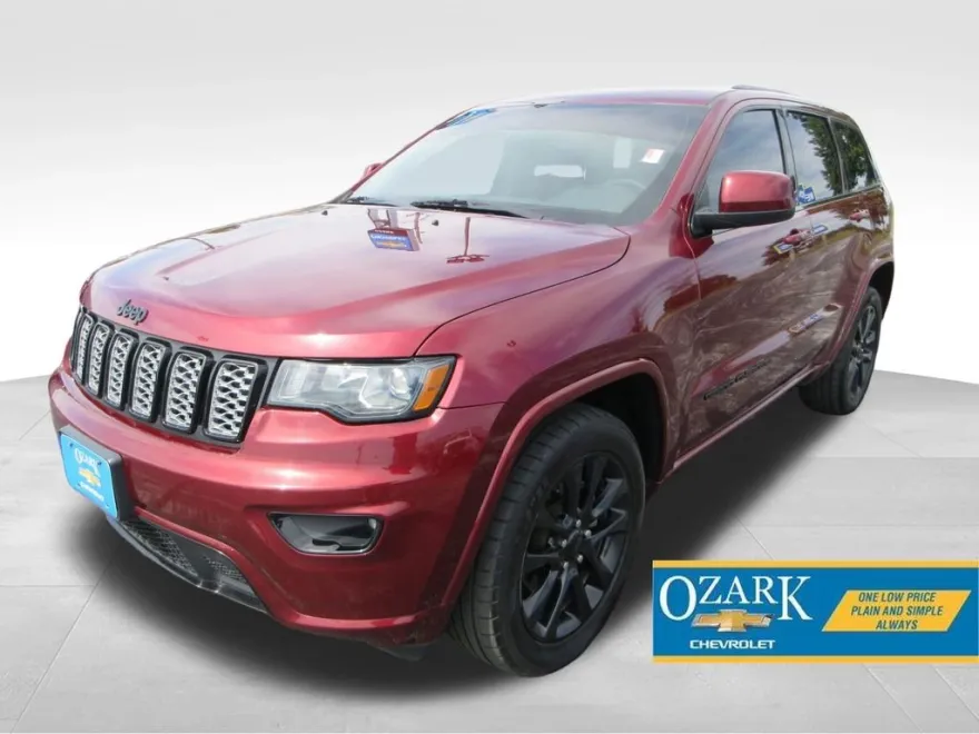 2019 Jeep Grand Cherokee Altitude photo 1