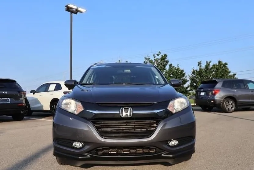 2018 Honda HR-V EX-L photo 1