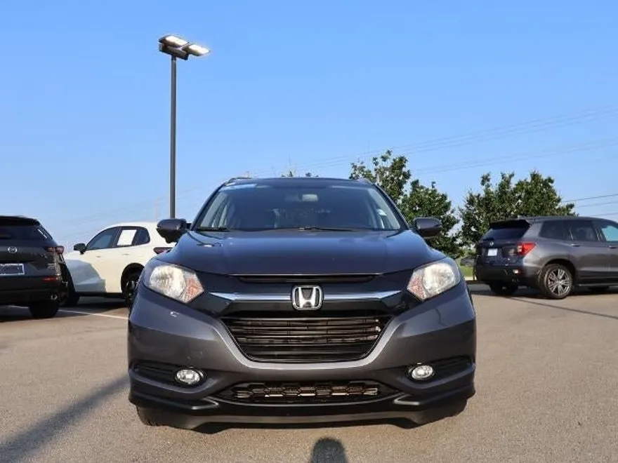 2018 Honda HR-V EX-L photo 1