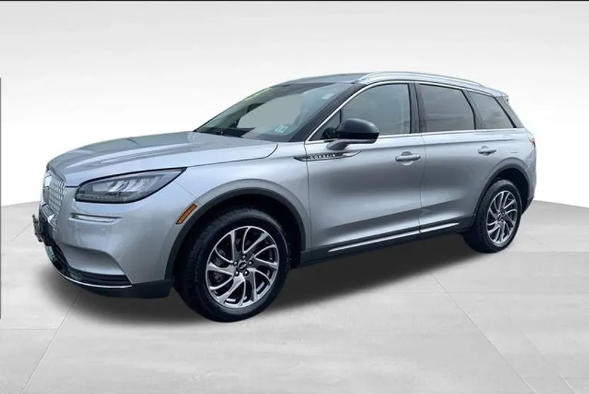2022 Lincoln Corsair Standard photo 1
