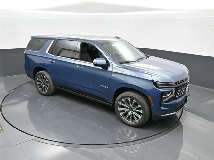 2025 Chevrolet Tahoe High Country photo 1