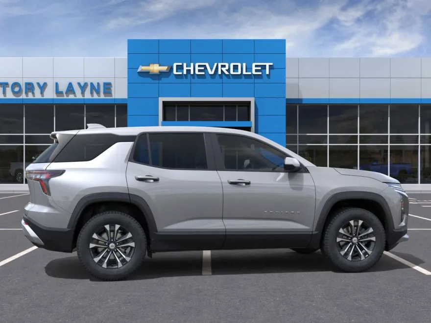 2026 Chevrolet Equinox LT photo 1