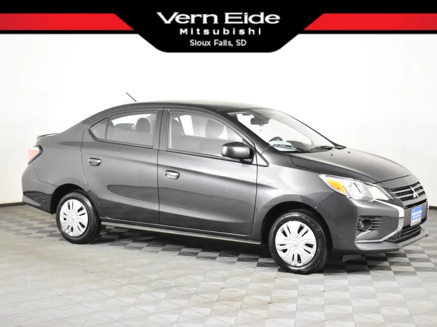 2024 Mitsubishi Mirage G4 ES photo 1