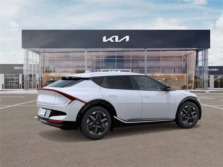 2025 Kia EV6 Wind photo 1