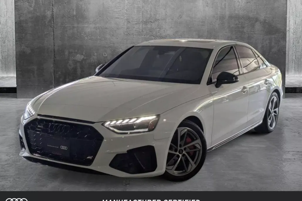 2024 Audi A4 45 S line Premium Plus photo 1