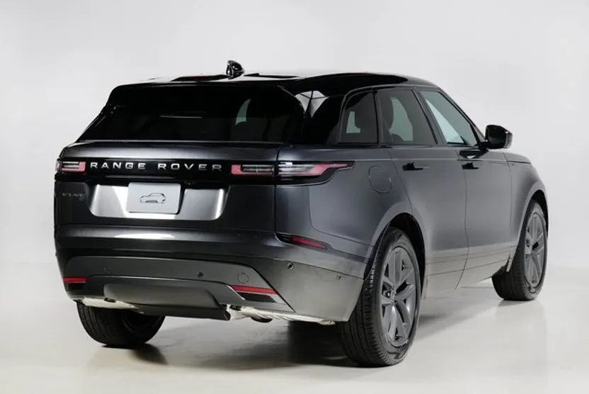 2026 Land Rover Range Rover Velar SE photo 1