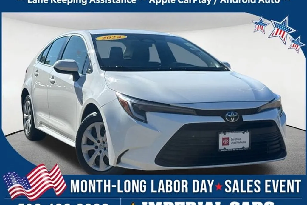 2024 Toyota Corolla Hybrid LE photo 1