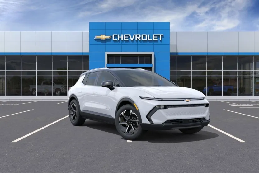 2026 Chevrolet Equinox EV 1LT photo 1