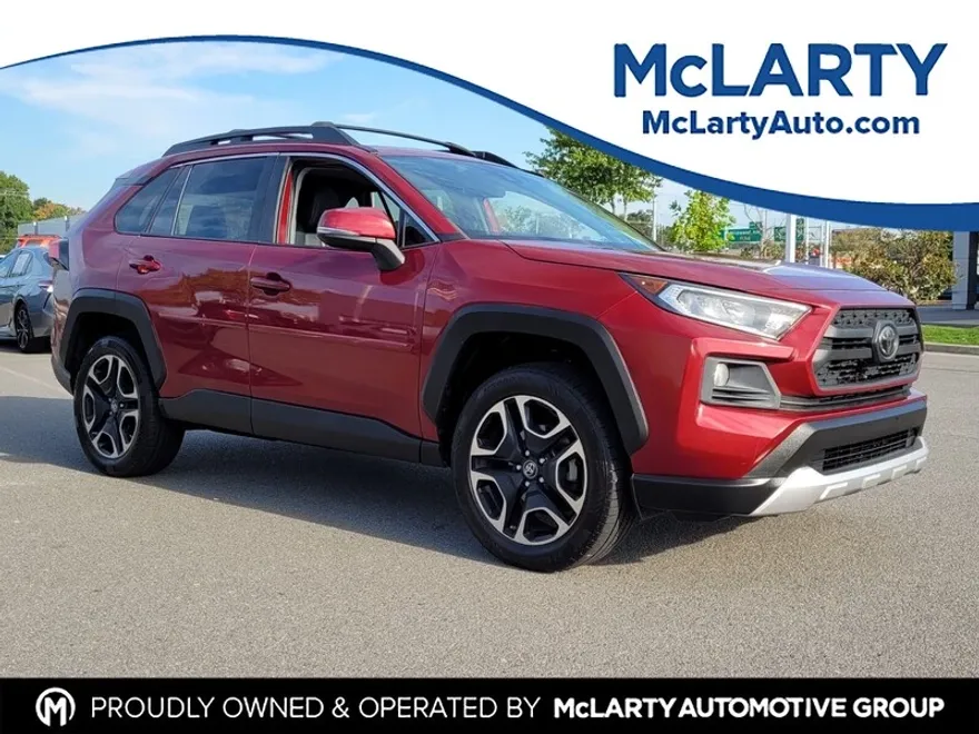 2019 Toyota RAV4 Adventure photo 1