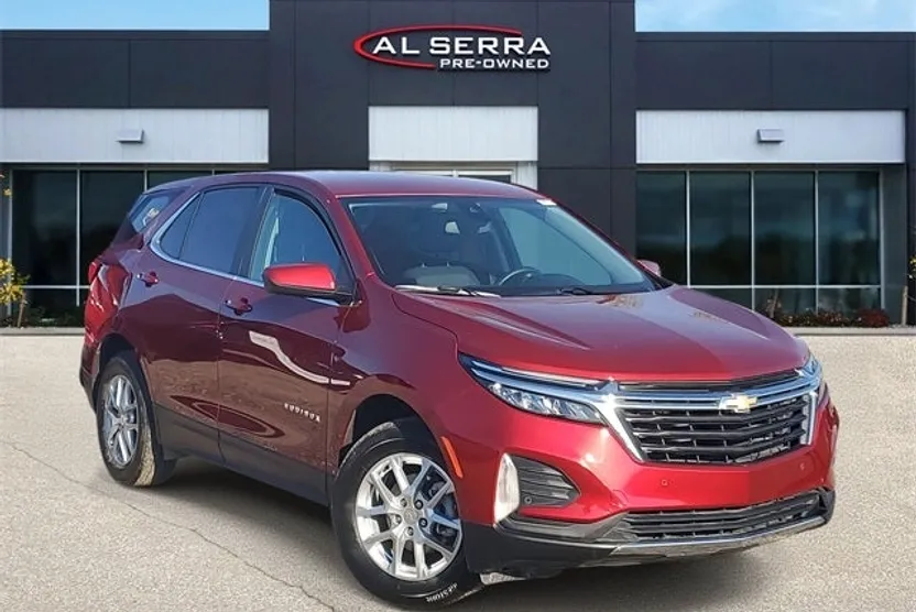 2024 Chevrolet Equinox LT photo 1