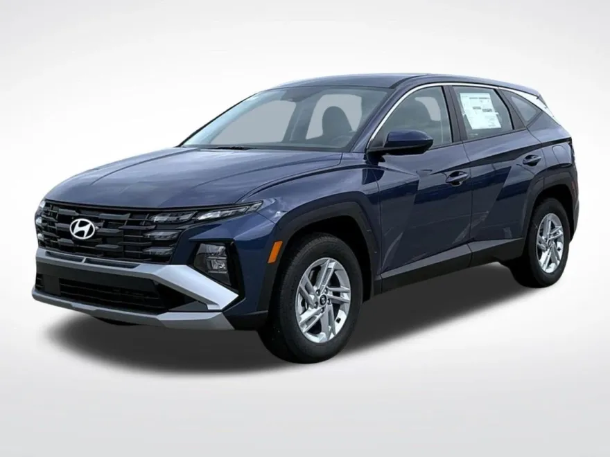 2025 Hyundai Tucson SE photo 1